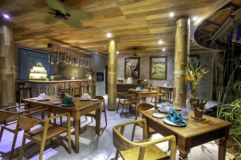 Hotel Arya Arkananta Resort & Spa
