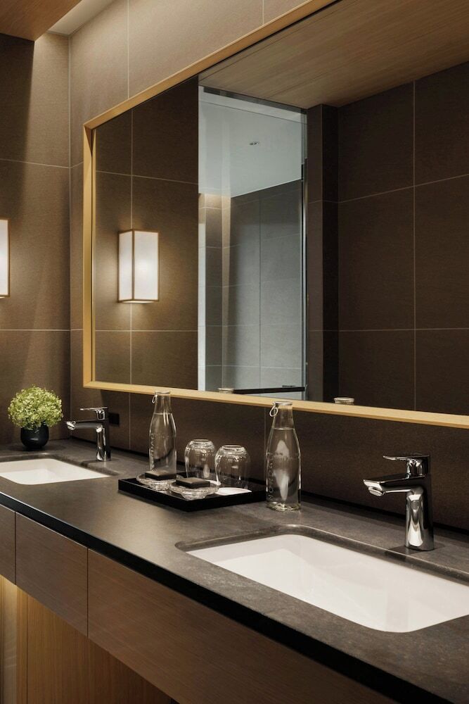 Hotel Tiad, Autograph Collection