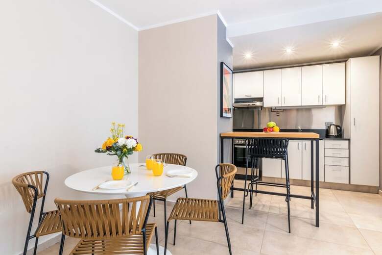Modern Apartments In Puerto Madero
