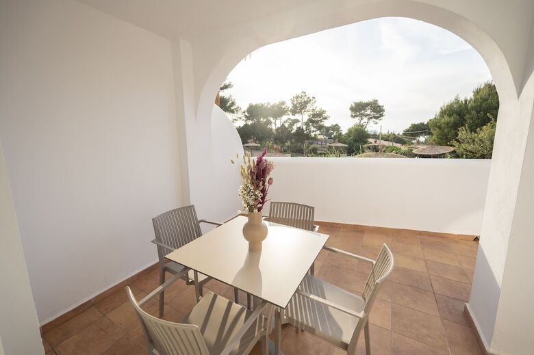 Aparthotel Apartamentos Blanco Sol