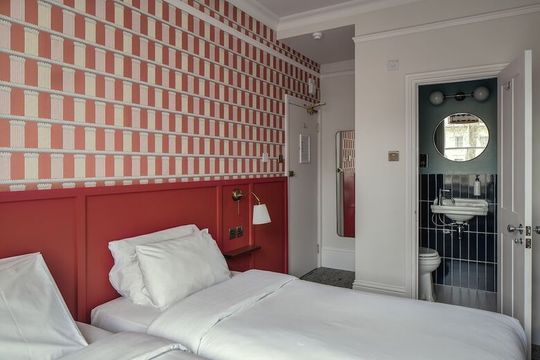 St. David's Hotels