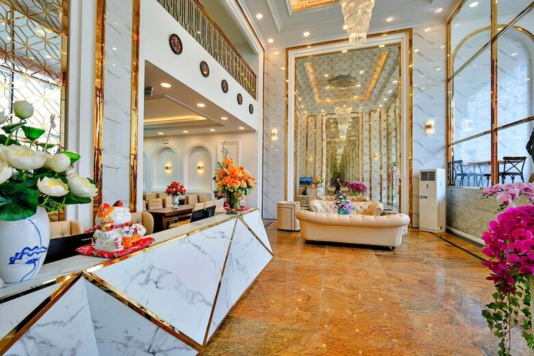 S79 Hotel Happy 88 Tran Hung Dao Street