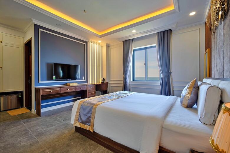 S79 Hotel Happy 88 Tran Hung Dao Street