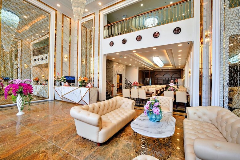 S79 Hotel Happy 88 Tran Hung Dao Street