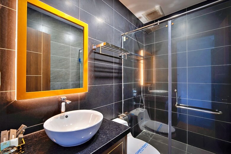 S79 Hotel Happy 88 Tran Hung Dao Street