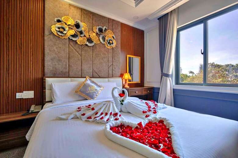 S79 Hotel Happy 88 Tran Hung Dao Street