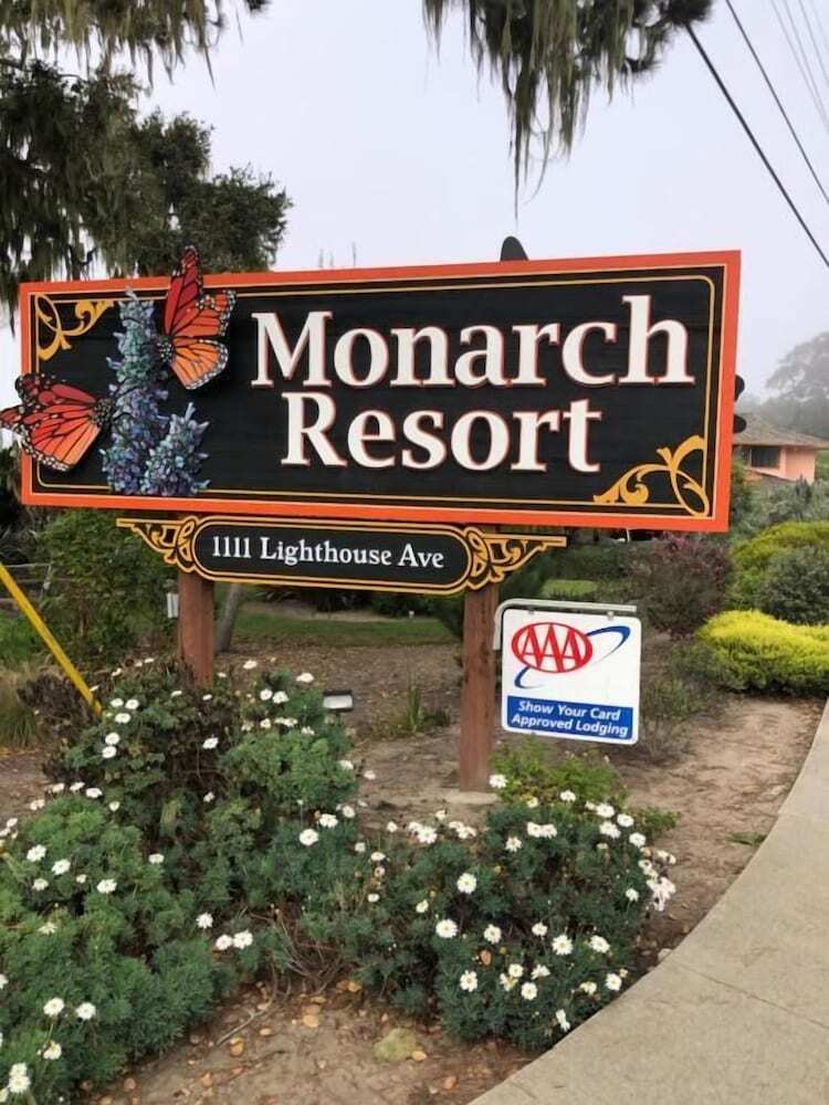 Hotel Monarch Resort