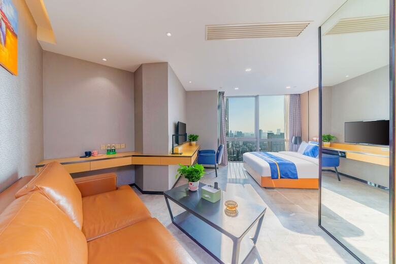 Aparthotel Cloudy International Apartment