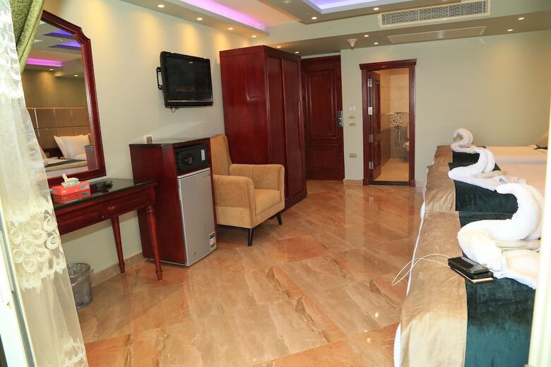 Helnan Nile Island Hotel