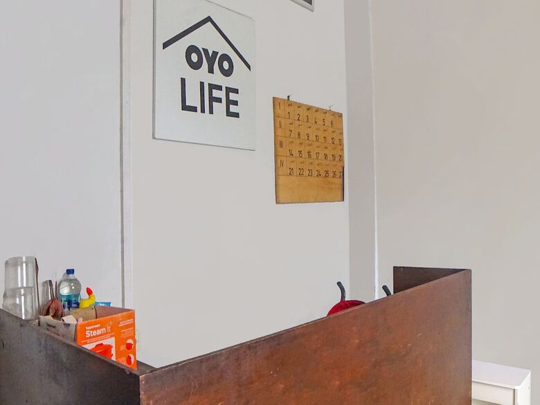 Hotel Oyo 92403 Gatsu Homestay