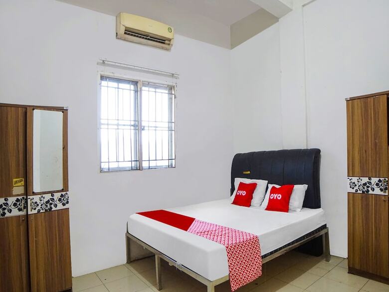 Hotel Oyo 92403 Gatsu Homestay