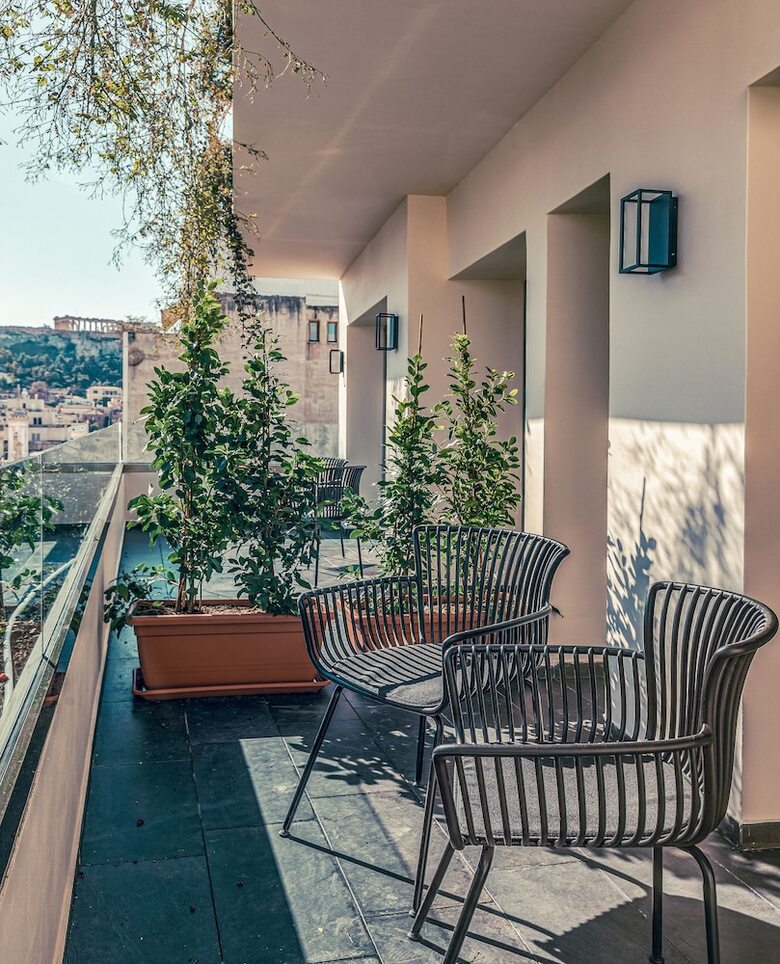 The Residence Aiolou Hotel & Spa