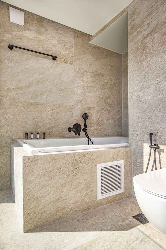The Residence Aiolou Hotel & Spa