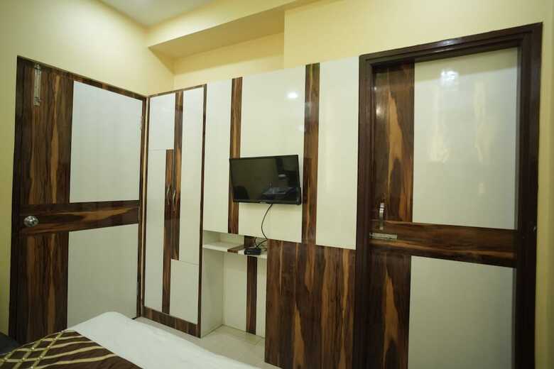 Hotel Raj Kamal Palace