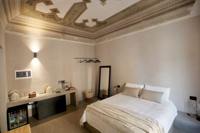 Casa Nostra Luxury Suites