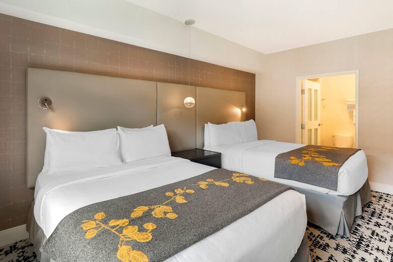 Cambria Hotel Copper Mountain