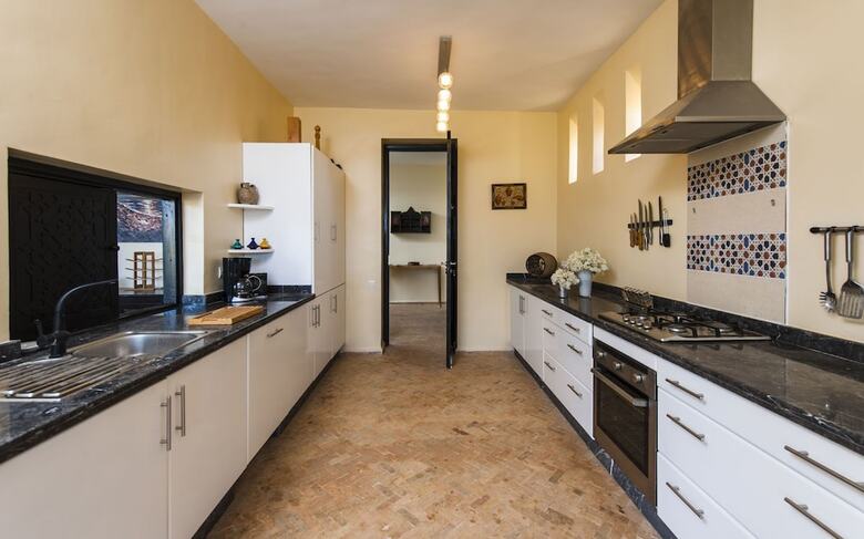L' Amandier Hotel & Villas