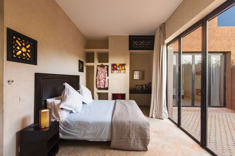 L' Amandier Hotel & Villas