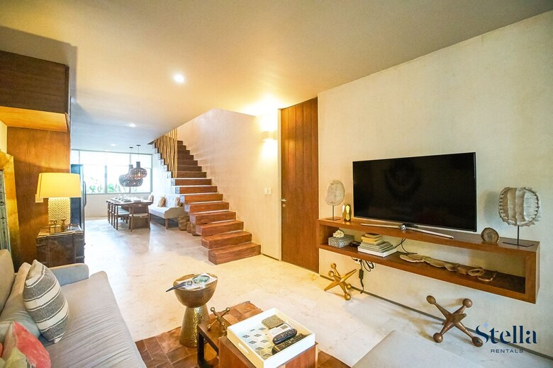 Apartamentos Eco-chic Design Condos Wrapped In Nature's Elements