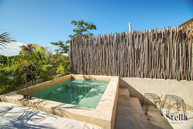 Apartamentos Eco-chic Design Condos Wrapped In Nature's Elements