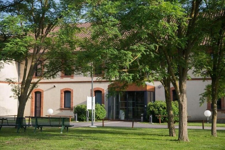 Hotel Domaine De Garabaud