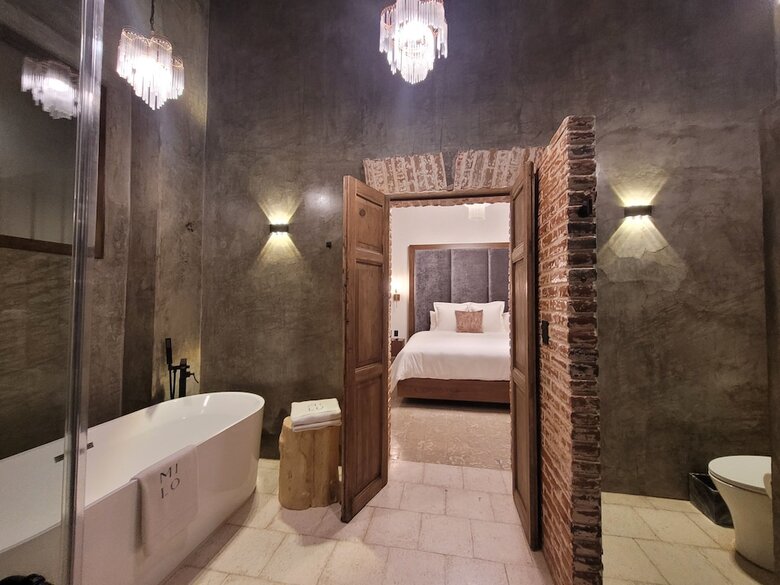 Milo Collection Hotel