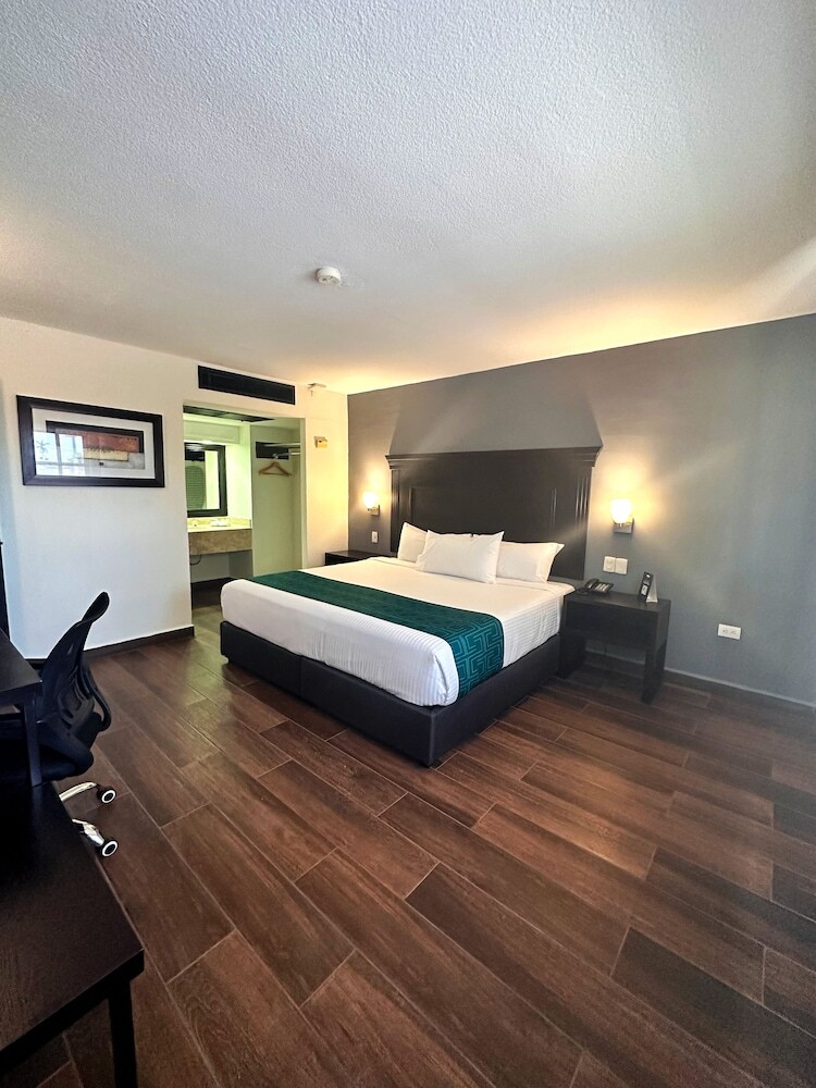 Inhouse Hotel Obreg�n