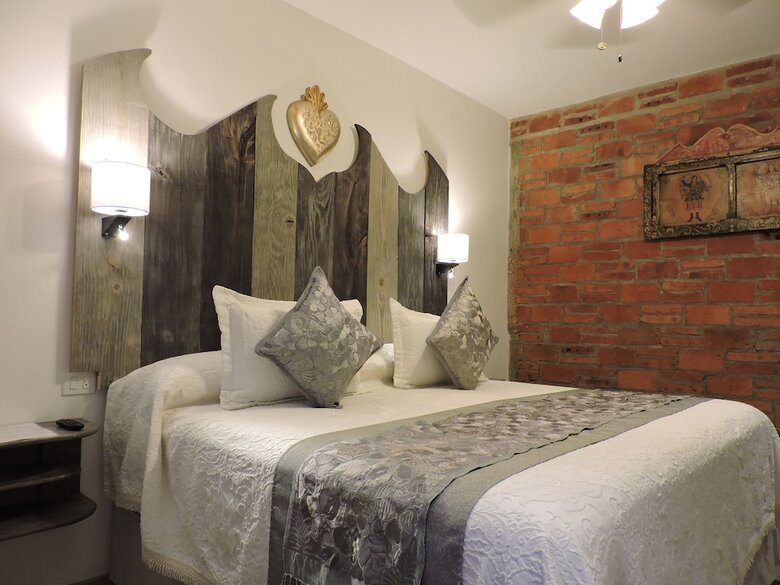 Hotel Casa Colibri