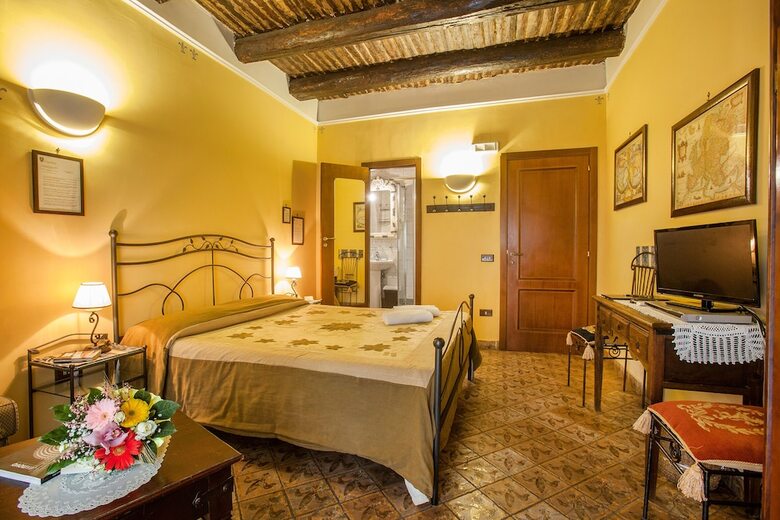 Bed & Breakfast Double Triple Room In Naples City Center