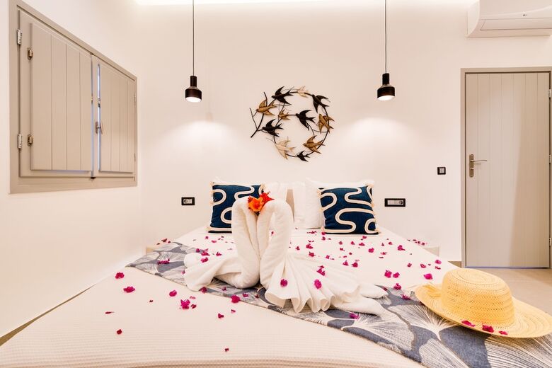 Hotel Tiara Suites