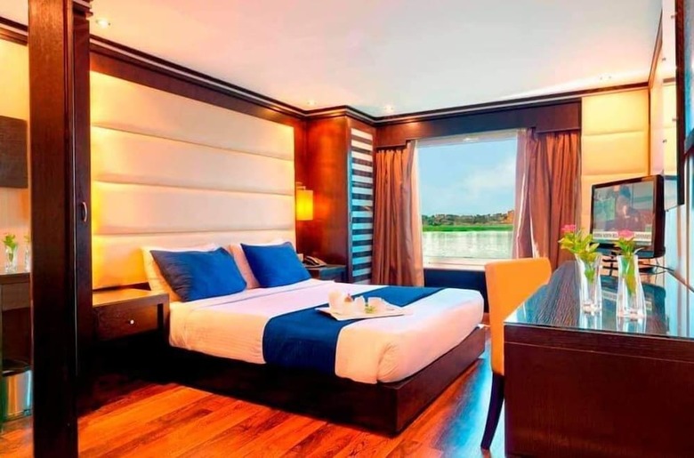 Hotel Luxor Nile Cruises