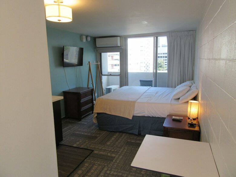 Waikiki Central Hotel