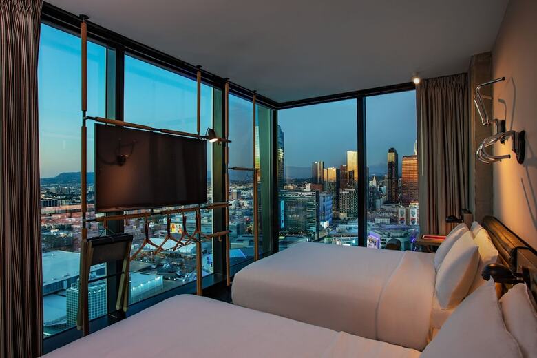 Hotel Moxy Downtown Los Angeles