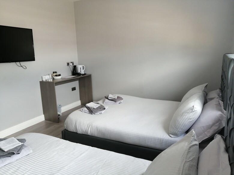 Encore Rooms