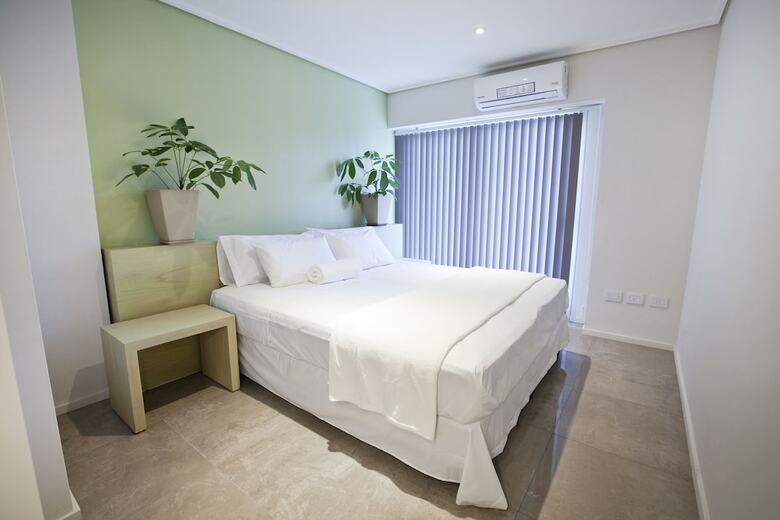 Le Montreal Apartments