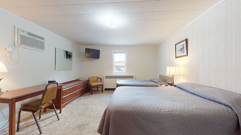 Circle Court Motel