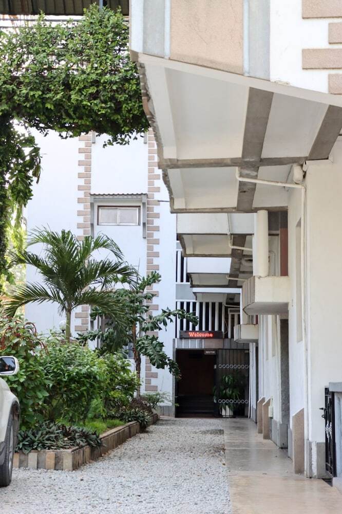 Darajani Hotel Ltd