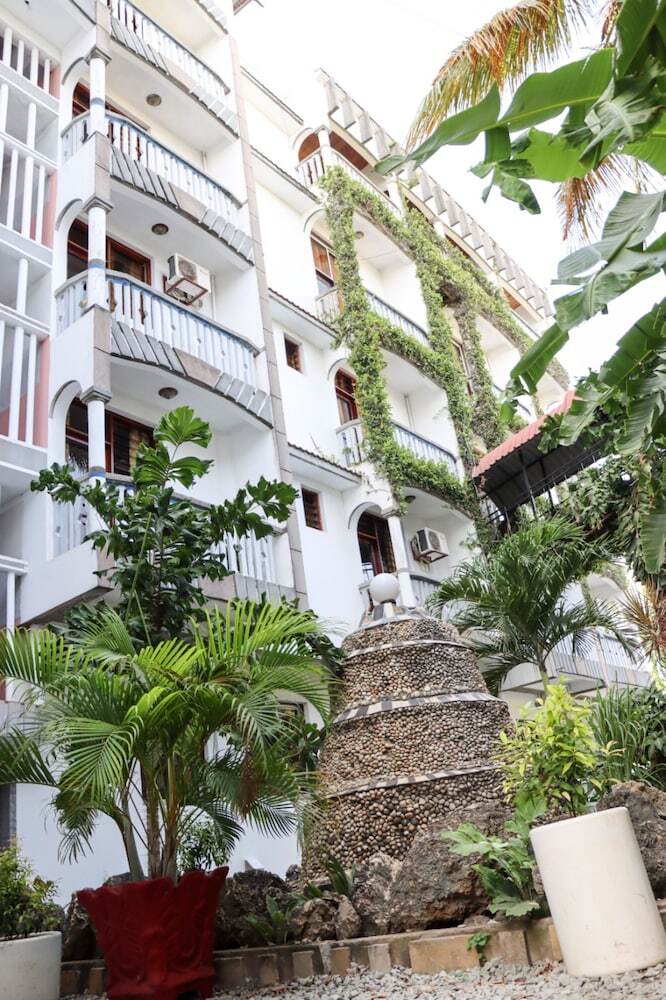 Darajani Hotel Ltd