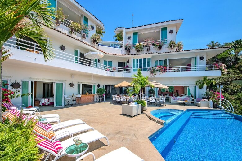 Casa Yvonneka, Private Luxury Villa