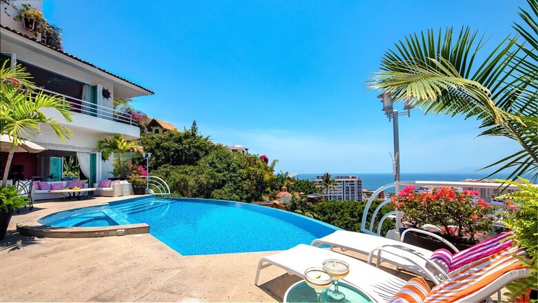 Casa Yvonneka, Private Luxury Villa