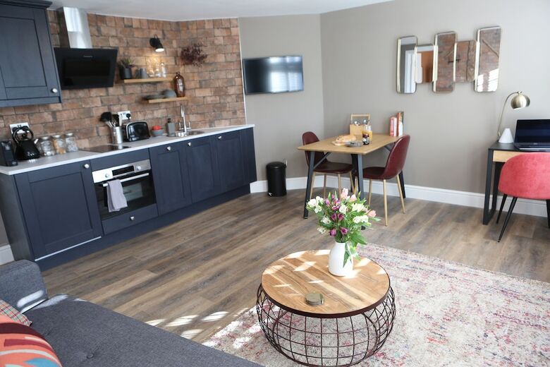 Hotel No.12 Self Check-in Apartments