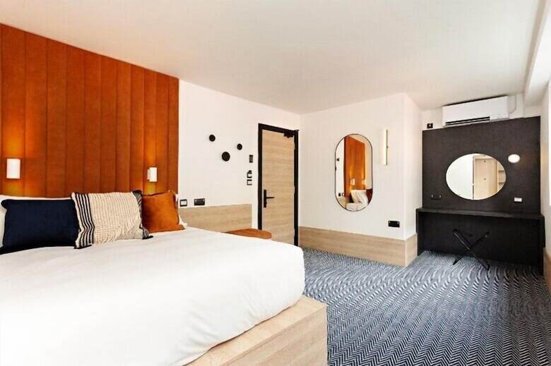 Hotel The Snug Townhouse