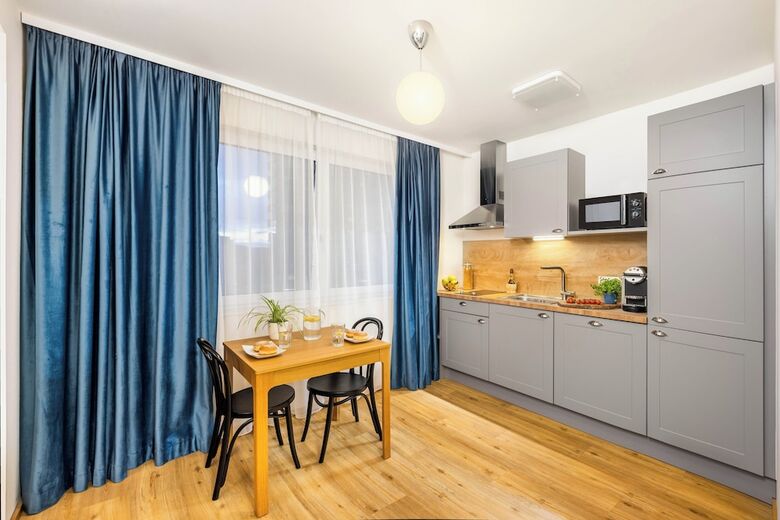 Hotel Citadines South Vienna