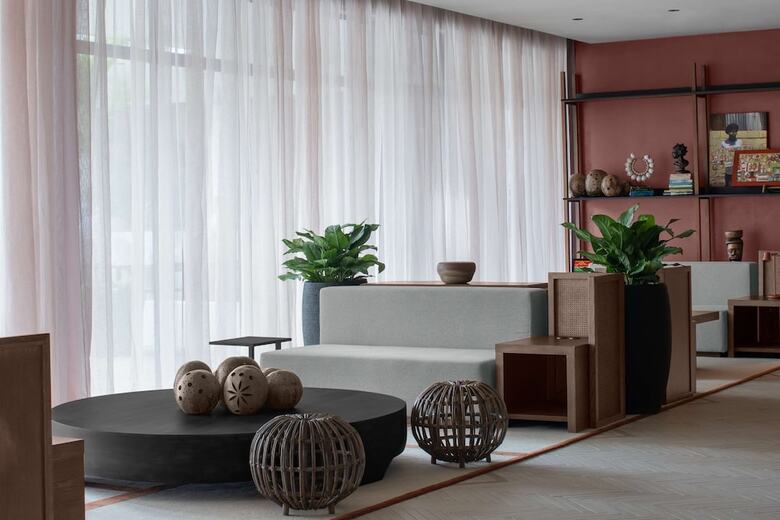 Rok Hotel Kingston, Tapestry Collection By Hilton