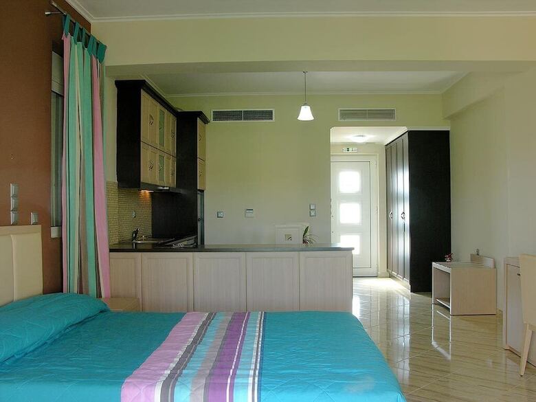 Aparthotel Antonios Village