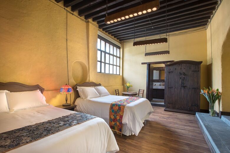 Aparthotel Suites Los Camilos - Adults Only