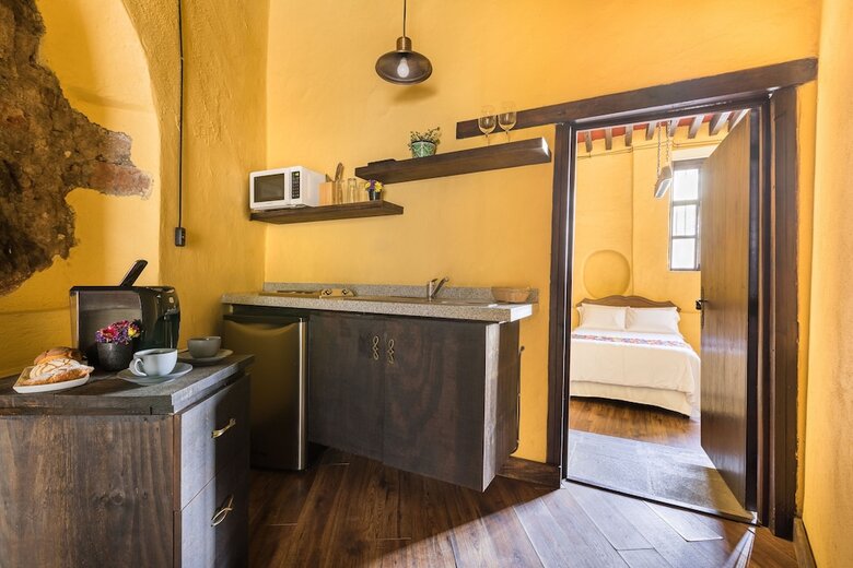 Aparthotel Suites Los Camilos - Adults Only