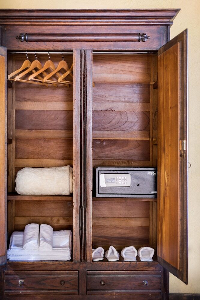 Aparthotel Suites Los Camilos - Adults Only