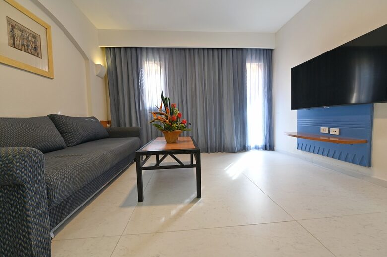 Hotel Club In Eilat - Coral Beach Villa Resort