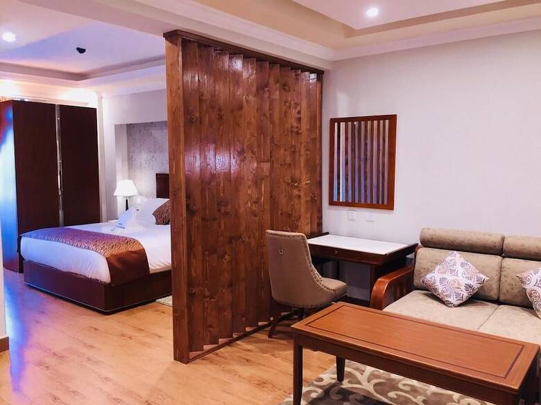 Mosy Hotel